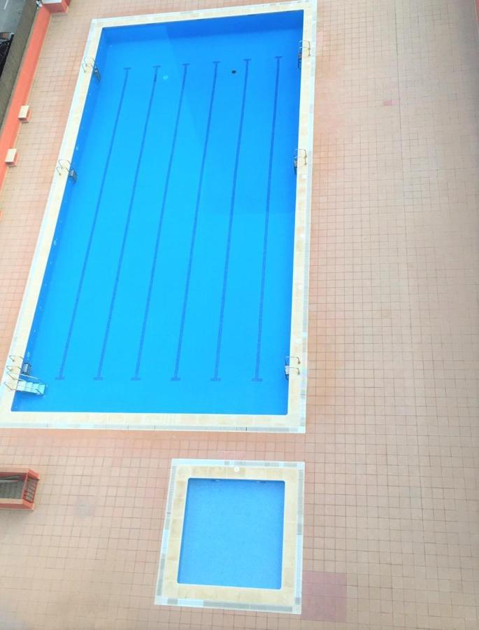 شقة Apartamento Con Piscina Y Gran Terraza Con Vistas - Muy Cerca De La Playa, El Centro Y La Estacion فيلاسار دي مار المظهر الخارجي الصورة
