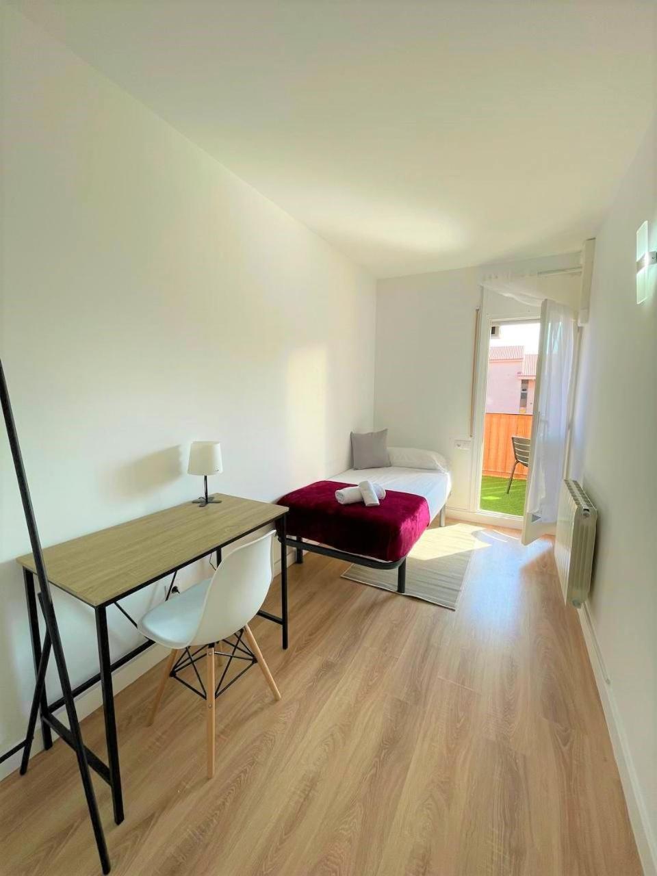 شقة Apartamento Con Piscina Y Gran Terraza Con Vistas - Muy Cerca De La Playa, El Centro Y La Estacion فيلاسار دي مار المظهر الخارجي الصورة