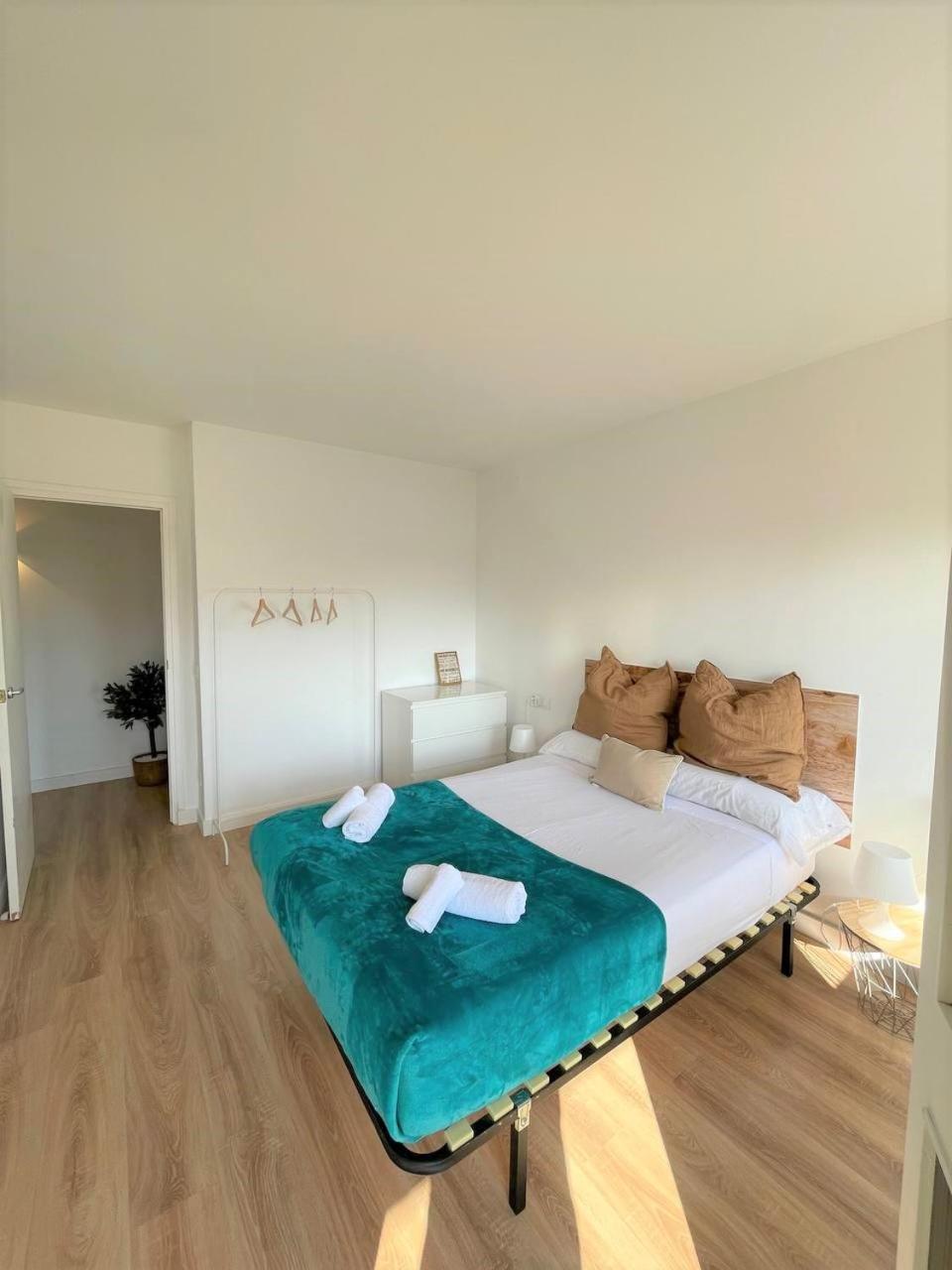 شقة Apartamento Con Piscina Y Gran Terraza Con Vistas - Muy Cerca De La Playa, El Centro Y La Estacion فيلاسار دي مار المظهر الخارجي الصورة